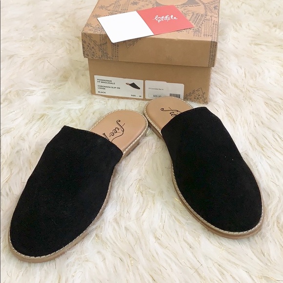Free People Shoes - Brand new Free People Coronada slip on